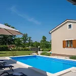 Bozac In Cukrici - Haus Fuer 6 Personen *