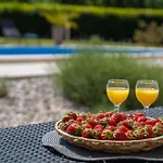 فيلة Bozac In Cukrici - Haus Fuer 6 Personen *
