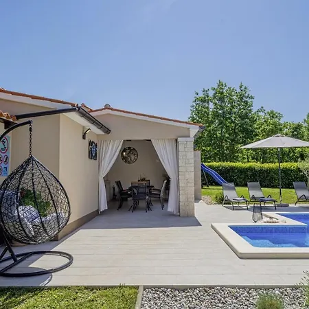 Villa Bozac In Cukrici - Haus Fuer 6 Personen *
