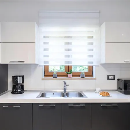 Villa Bozac In Cukrici - Haus Fuer 6 Personen *