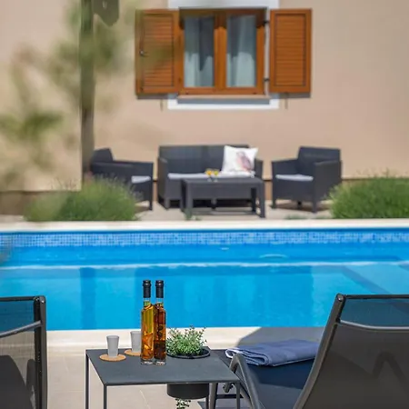Bozac In Cukrici - Haus Fuer 6 Personen Villa *