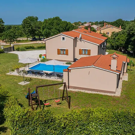 Bozac In Cukrici - Haus Fuer 6 Personen Villa